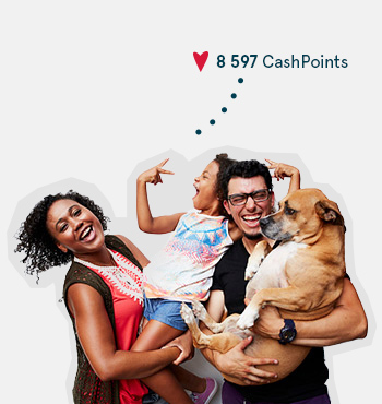 Image d’une famille accompagnée d’un chien qui gagne des CashPoints